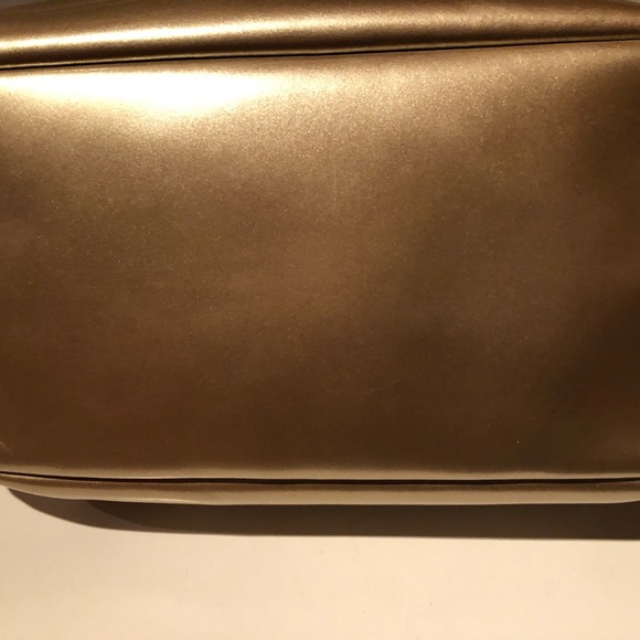 Gorgeous Furla gold patent leather handbag, cosmetics case and wallet set - Picture 6 of 12